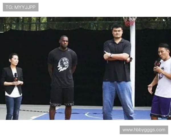 詹姆斯未首发那年姚明苹果未出